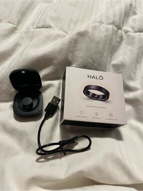 HALO Smart Ring with Charging Case